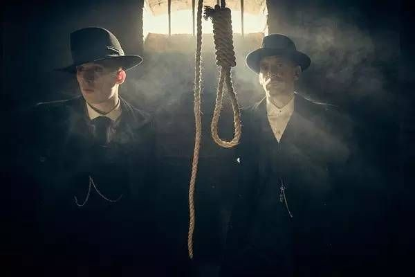 导演体验升级：揭秘《浴血黑帮：傀儡师》操控快感