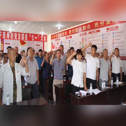 《使命召唤手游》5年狂揽10亿下载，揭秘全球玩家热爱的秘密！