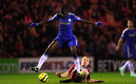 队长小翼：拉米雷斯技能解析，揭秘足球传奇新高度