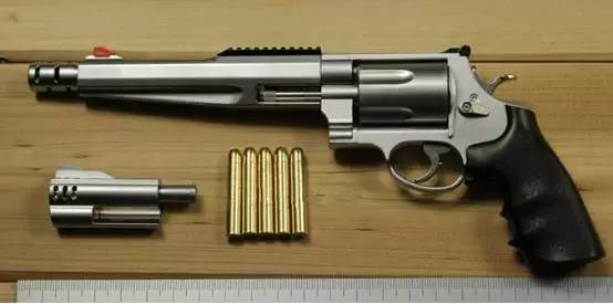 《看门狗荷兰版独家》巨炮枪械库大揭秘！