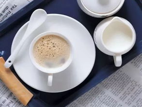 咖啡香浓忆往昔，《终点咖啡馆》品味人生新篇章