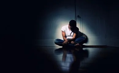 深陷抑郁，揭秘心灵疗愈之旅