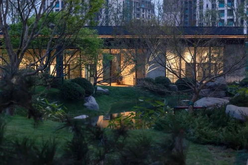 《山外山》第二预告曝光：探索超高交互虚拟世界