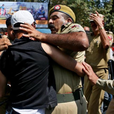 部落冲突速本攻略废止，深度解析新策略价值揭秘