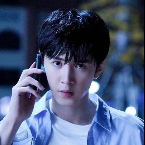 十大必玩美少女游戏盘点：揭秘青春恋爱新体验