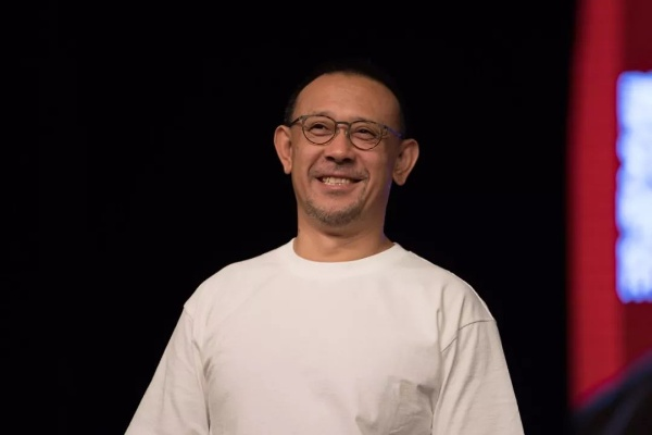 姜文点赞饺子导演:非凡起点