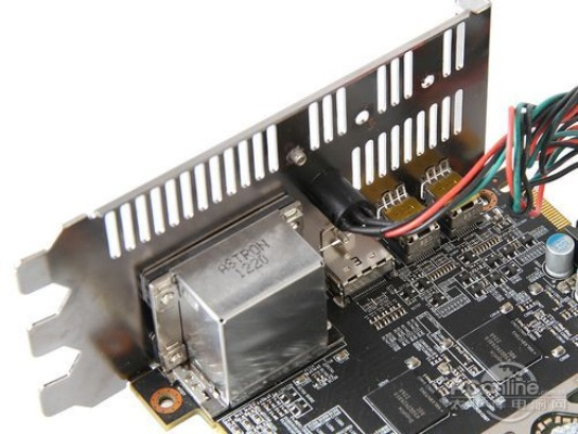 迪兰双芯HD7990 Devil 13欧洲抢购：999欧元起！