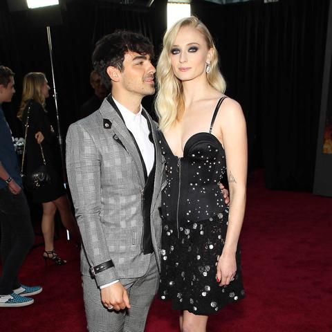 黑色幽默游戏盘点：揭秘十大必玩黑色幽默精选