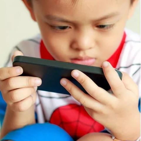 《独家升级！腾讯国服大动作,外国网友直呼羡慕不已?》