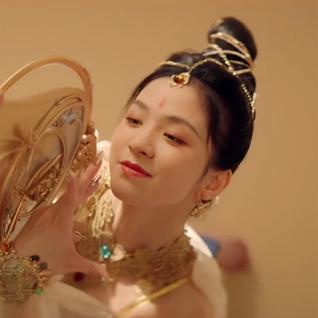 十大耐玩偶像游戏盘点：揭秘热门精选，畅玩不停歇