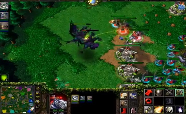 《魔兽争霸3》单挑双敌技巧揭秘：实战攻略分享