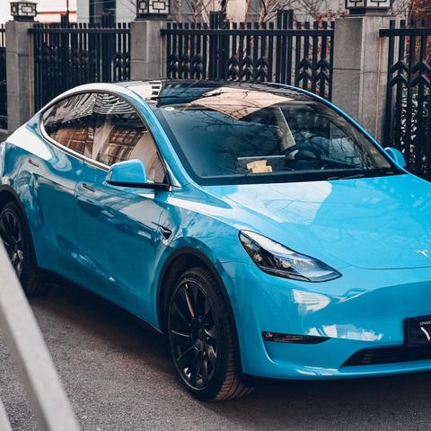 特斯拉新ModelY前5天狂销超7万辆,3月底交付引发抢购热潮