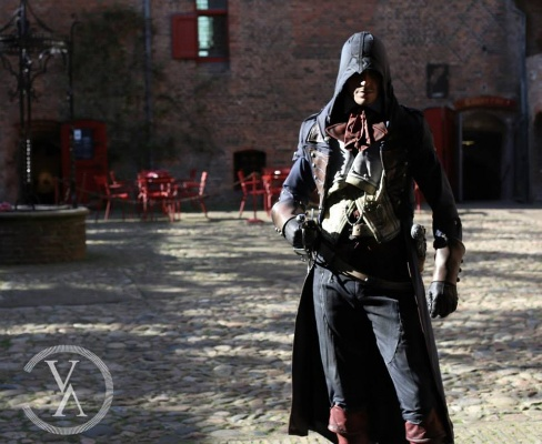 《刺客信条大革命》阿诺：艾吉奥式刺客传奇再现