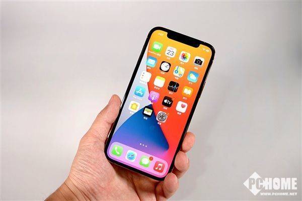 iPhone 16e基带实测,信号功耗有别,高通基带更胜一筹?
