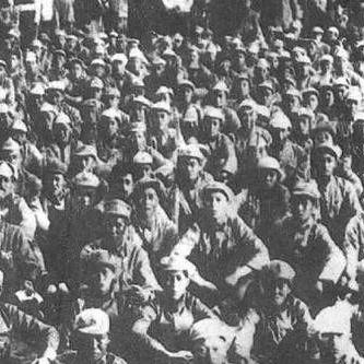 《我们，革命》：游戏内善恶抉择，谁才是真正的英雄？