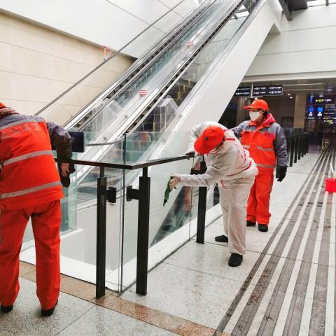 《异环》角色图鉴：揭秘神秘英雄阵容