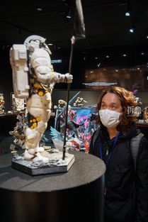 死亡搁浅大阪心斋桥PARCO展,真人等高雕塑吓人不?