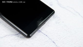 高中生手搓外折叠手机,成本约2000元,啥体验?