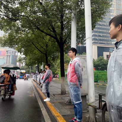 《崩坏星穹铁道》同行任务轻松通关攻略揭秘