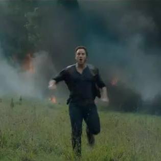 《恐龙重生》预告：探索末世，重燃生命之火