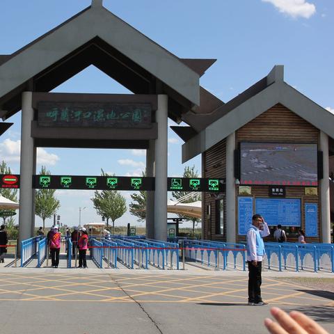 十大热门城市营造游戏盘点：揭秘必玩攻略与价值体验