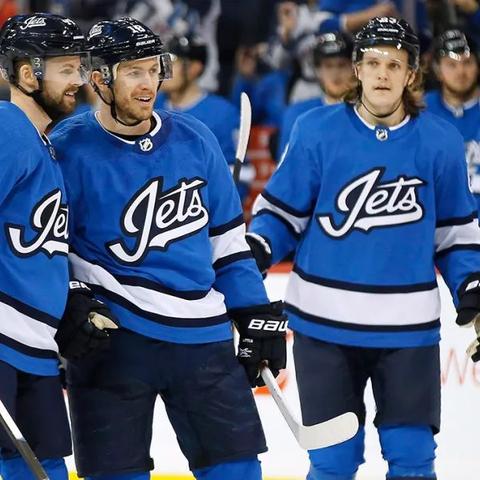 盘点最新喷气机游戏，揭秘飞行盛宴新潮流