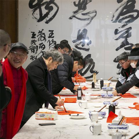 2024年度必玩生存恐怖游戏盘点，揭秘沉浸式惊悚体验