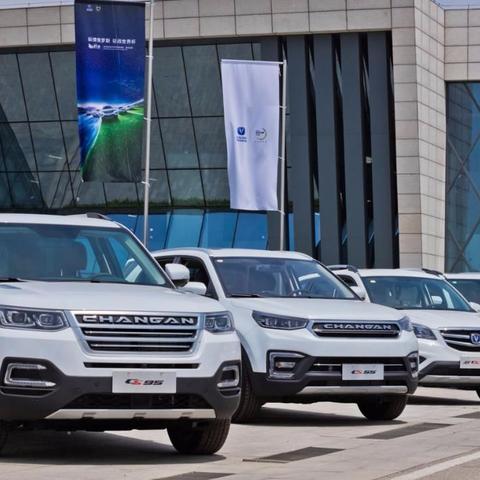 CS国服8周年狂欢，无限之旅等你启程！