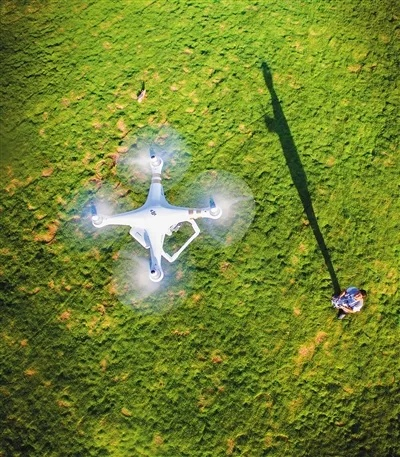 无人机拍摄魔法创意指南：解锁全新视觉体验