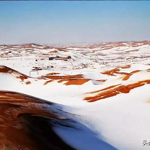 拒绝落地成盒！刺激战场的沙漠地图顶级刚枪路线与狙击实战