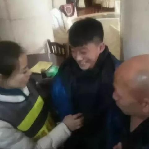 深夜探图必看，如何完美规避深井坠落陷阱与极限逃生