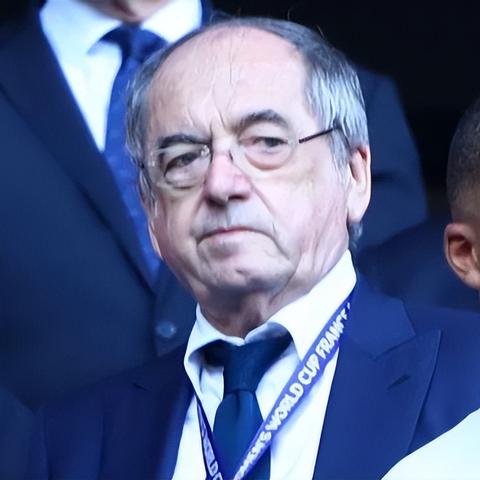 别乱下！揭秘2026传奇客户端下载真实渠道与微端神器