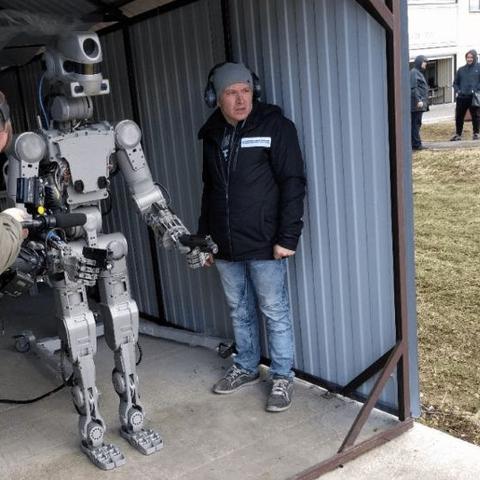 C9终结者怎么玩？揭秘2026版本最强爆发流与实战连招