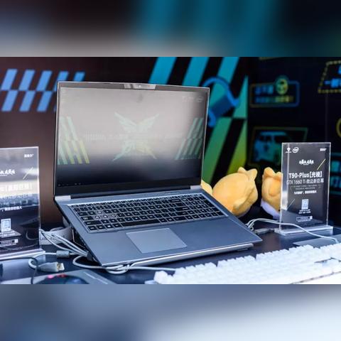 2025年硬核模拟赛车游戏选购与力反馈调校终极指南