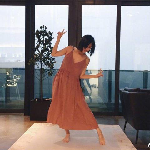 孙燕姿产子类型全揭秘，高龄产妇如何科学恢复与平衡？