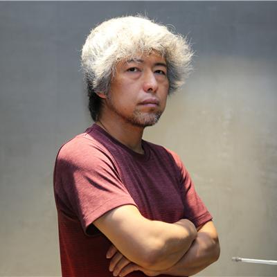 山冈晃，未参与寂静岭，小镇陷落，正投入初代重制