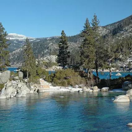 超级高尔夫大乱斗，多人派对游戏两天破十万，值得入手？