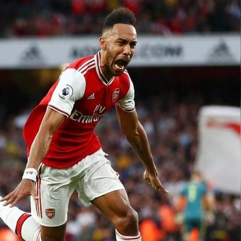 2026最新LOL皮肤工具，零封号风险解锁全皮肤时尚外挂指南