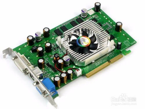 英伟达新驱动又翻车！显卡风扇停转后又锁电压降频