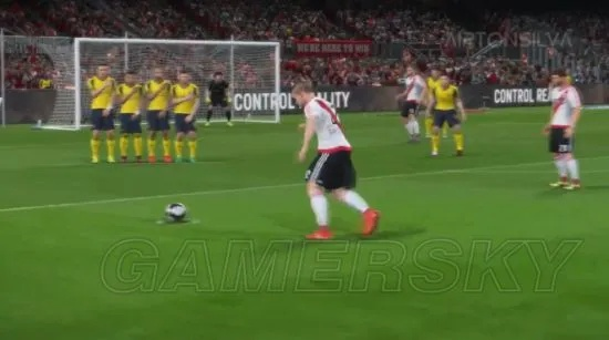 PES2012任意球必进秘籍，从20米落叶球到30米重炮的终极指南