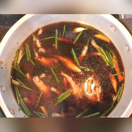 凤爪价格反超牛肉？深扒虎皮鸡爪比肉还贵的硬核真相