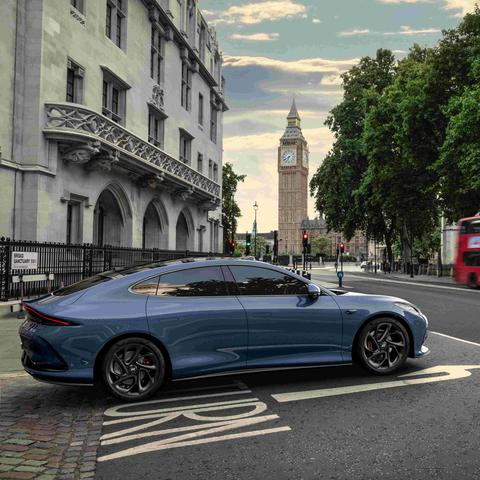 2026年盛大传奇客户端下载避坑指南，微端/复古版/手游怎么选？