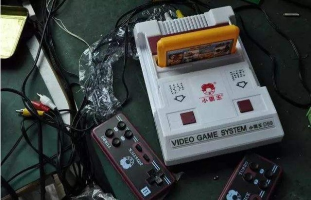 亲历者揭秘，红白机黑历史，日本街头盗版曾公然横行