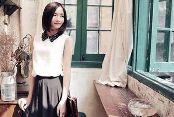 小苍男人装造型大揭秘，电竞女神的时尚穿搭教科书