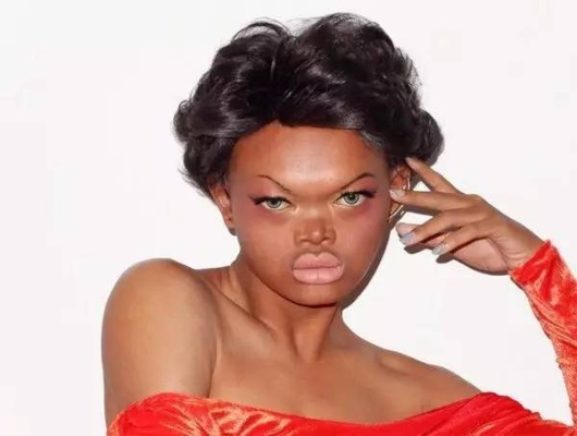 PS官方庆祝妇女节选角被喷 好看的不选选丑的！