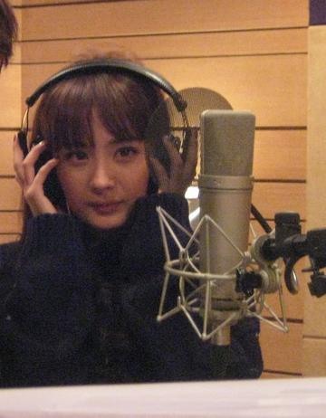 杨幂新歌引爆全网，国潮电子风怎么听？独家解析隐藏玩法