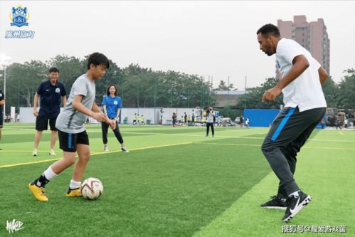 王涛解说为何成经典？深度解析实况足球语音包安装与情怀