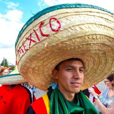 传奇3SF怎么选？揭秘2026年最火良心服与元素玩法