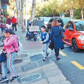 初中生刮车被罚写试卷？车主这招神操作全网叫绝！