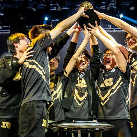 Dota 2中路绝活哥揭秘，如何用细节碾压对手？